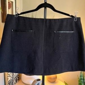 Elle Black/White Dot Mini Skirt